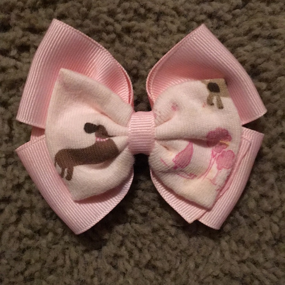Custom made Little Girls’ puppy hair clip to go with Gymboree